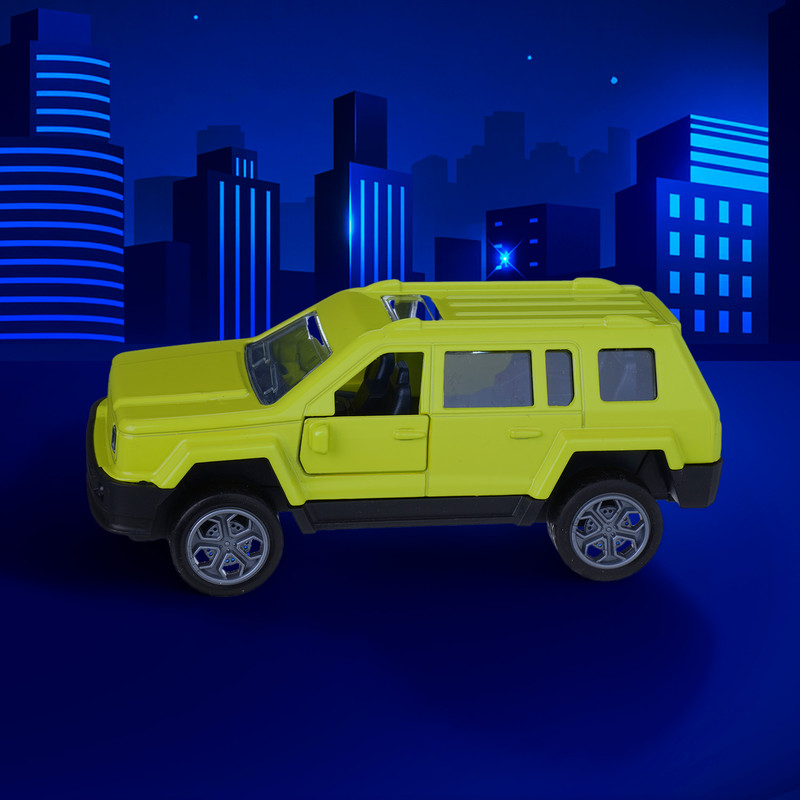 Игрушка "Коллекционная машинка со звуком и светом", Play the Game, в ассортименте