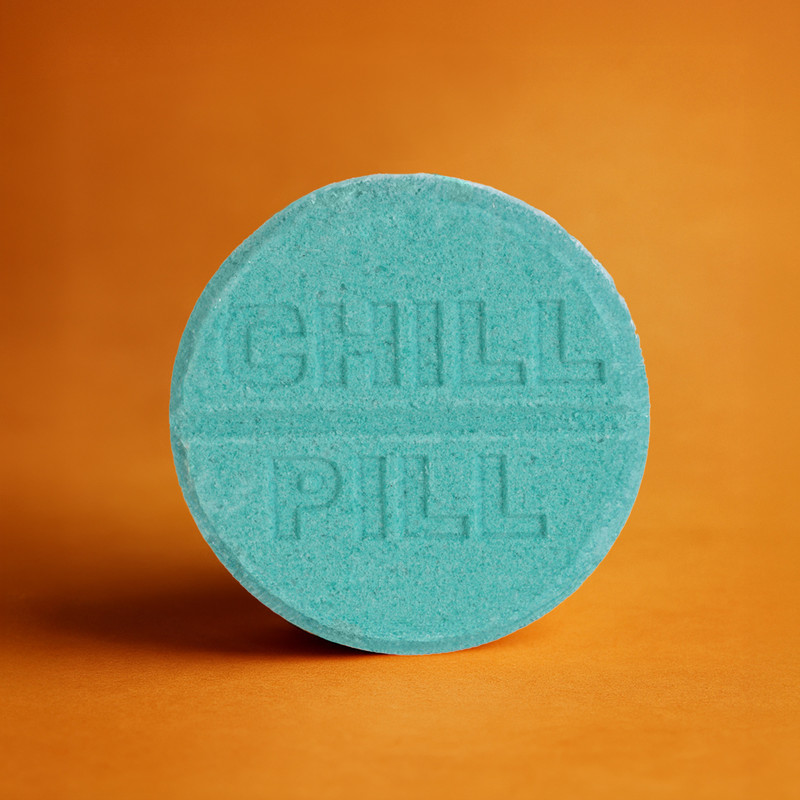 Бурлящая таблетка для ванны "CHILL PILL", 130 г, в ассортименте